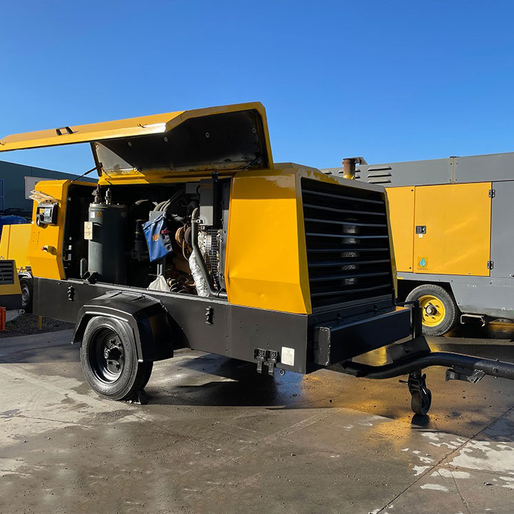 Signs and Tips for Servicing Your Air Compressor in AIDA